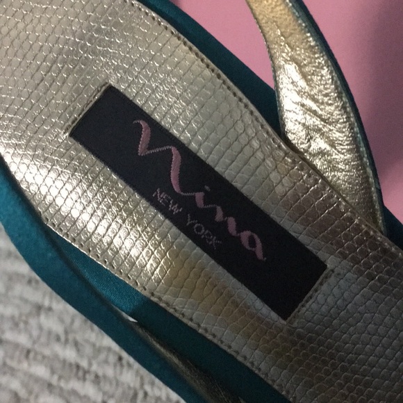 Nina Teal Blue Heels - Picture 3 of 7